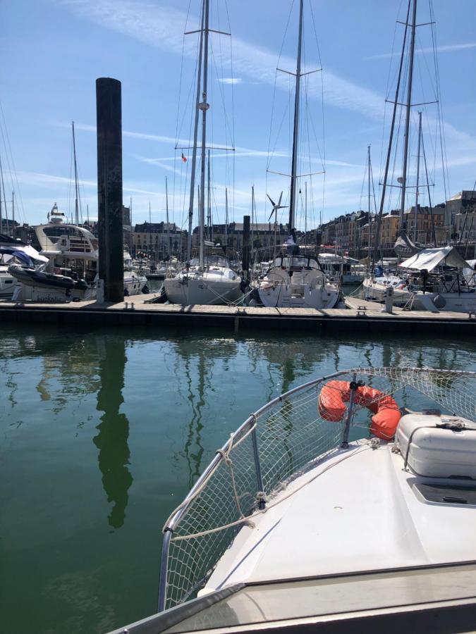 Nuit Port De Dieppe Bagian luar foto